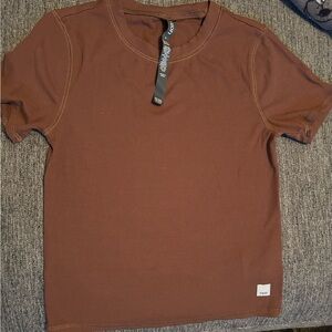 Vuori Chocolate Brown women’s Short Sleeve Tee